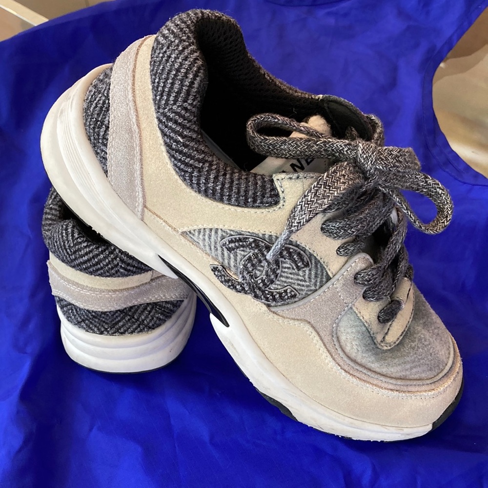 Chanel women’s size 36 low top sneaker previously owned with some scuff